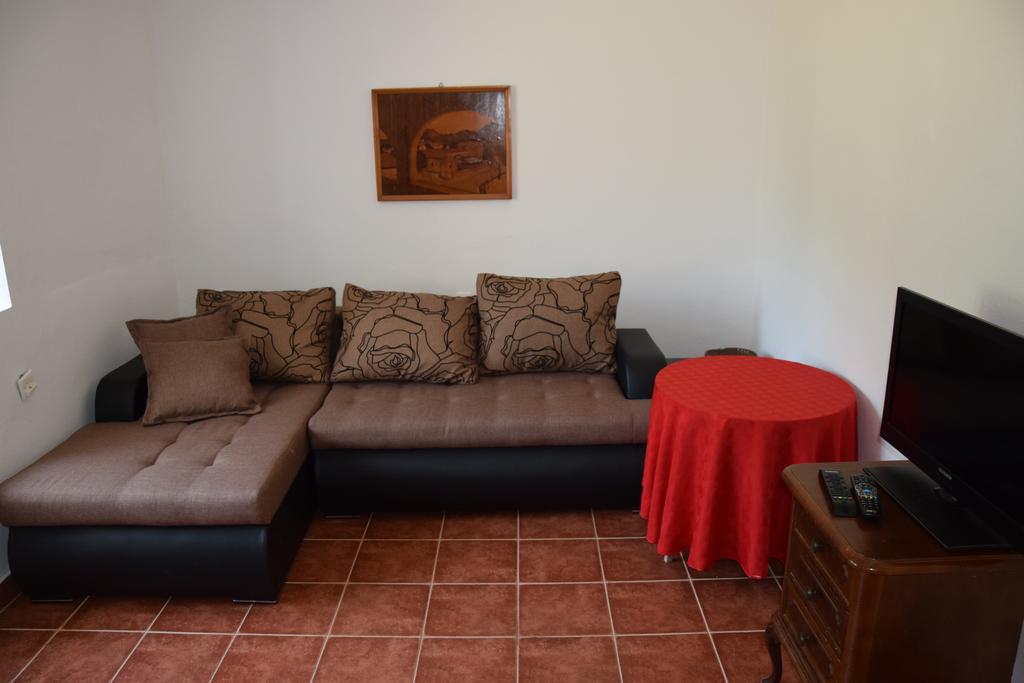 Beach House Buljarica Petrovac Buitenkant foto